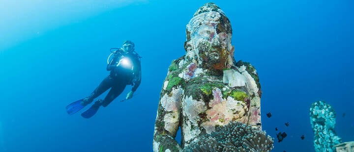 10 Islands Near Bali Where Digital Nomads Can Dive, Unwind and Party