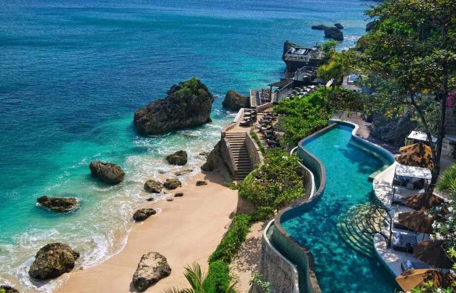 Discover the epitome of luxury travel in Bali a d2025 10 10T014016.322Z